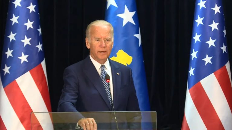 Presidenti Joe Biden uron Kosovën për Ditën e Pavarësisë