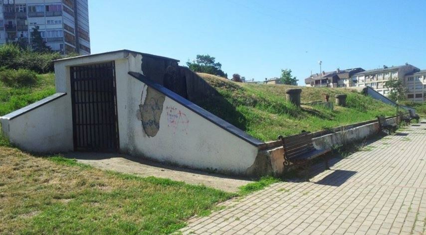Brenda bunkerëve të Prishtinës  që janë të destinuar në rast të ndonjë fatkeqësie natyrore apo të ndonjë rreziku tjetër