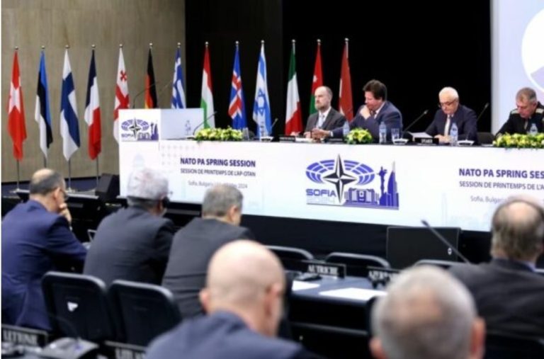 Asambleja Parlamentare e NATO-s sot shqyrton avancimin e statusit të Kosovës, Serbia – kundër!