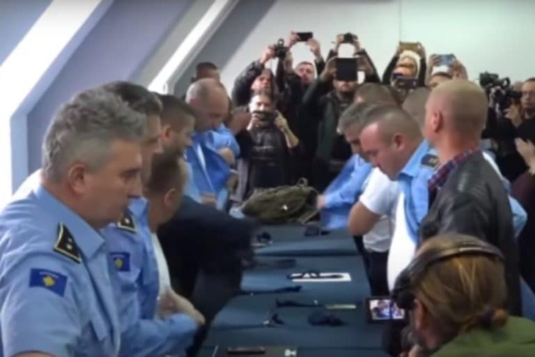 Leposaviq: Gjenden armë në shtëpinë e ish-policit të dorëhequr