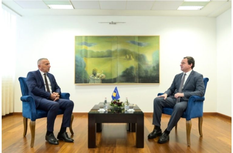 ​Zgjedhjet në Luginë, Kurti u përgjigjet kritikave: Ku më thërrasin, unë shkoj