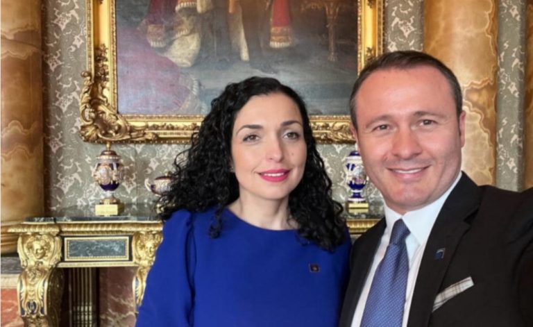 Prindon Sadriu hedh ‘thumba’: Kush s’e kupton sot miqësinë me SHBA-në, e kupton nesër