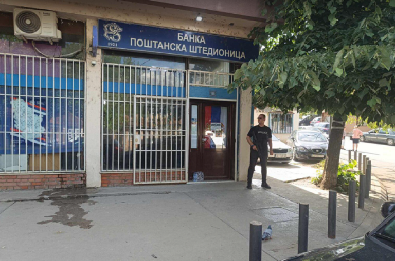 SHBA kritikon ashpër mbylljen e degëve të bankës serbe në veri: Ky veprim s’ishte i koordinuar