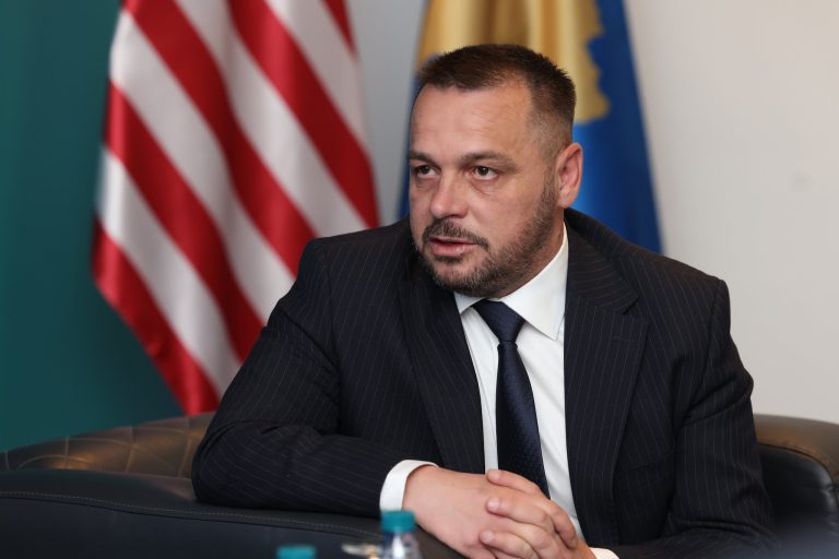 Maqedonci: Kosova është vetëm një hap larg anëtarësimit me të drejta të plota në NATO