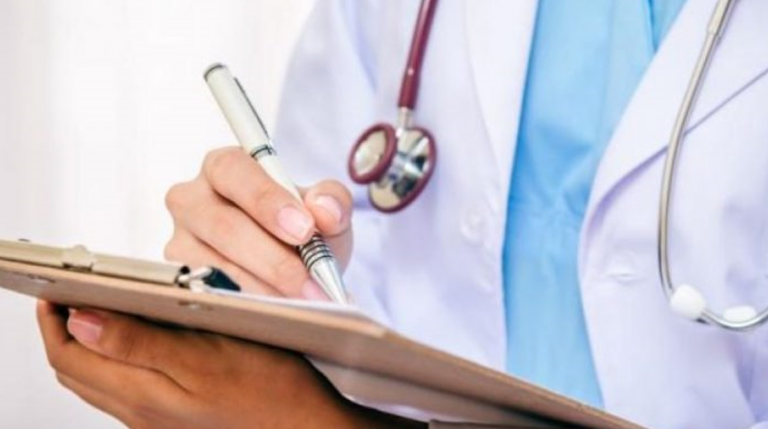 Afro 10 mijë punëtorë shendetësorë janë larguar nga Kosova, gati konkursi për punëtorët e ri vendës