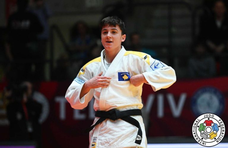 Laura Fazliu fiton medaljen e bronztë