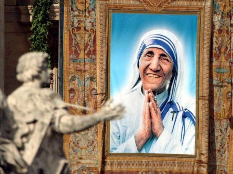 Një 25-vjeçar nga Brazili konfirmoi se falë saj ishte kuruar nga tumori në tru, 27 vjet nga vdekja e Nënës Tereze