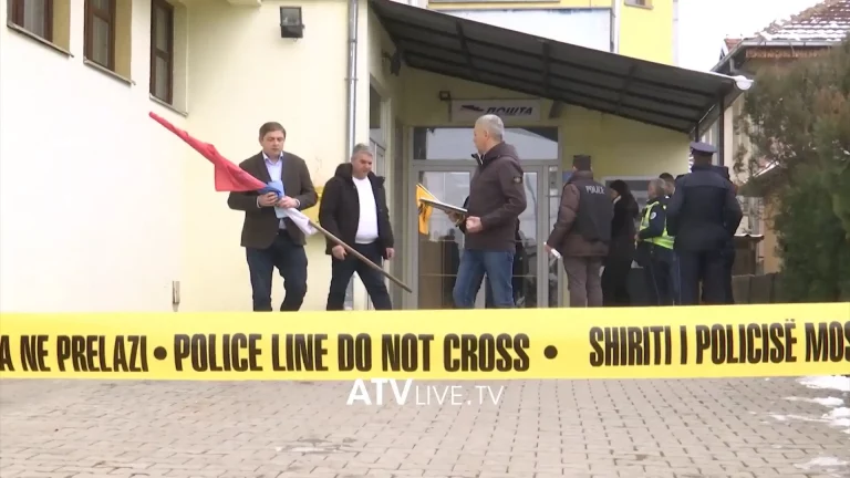 Qeveria mbyll institucionet paralele ilegale të Serbisë në Kosovë