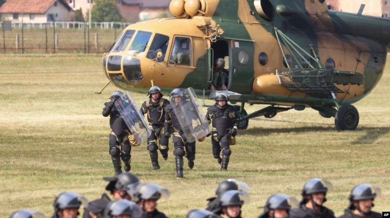 EUFOR do ta rrisë numrin e ushtarëve në Bosnje pas tensioneve mes Qeverisë dhe RS-së