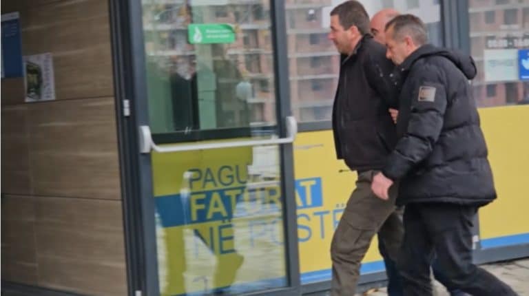 Edhe dy muaj paraburgim ndaj dy vëllezërve Viqentijeviq që dyshohen për sulmin në kanalin e Ibër-Lepencit