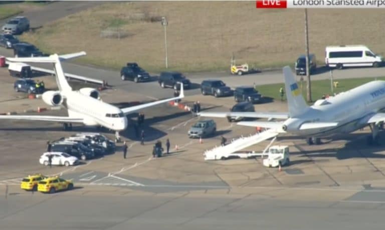 Zelensky arrin në Mbretërinë e Bashkuar, pritet të takohet me kryeministrin Stramer