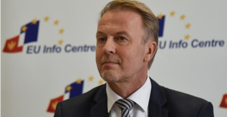 Orav i flet Ruttes për dialogun Kosovë-Serbi