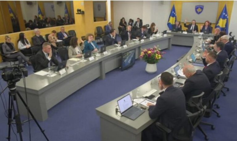 Qeveria miraton nismën për lidhjen e marrëveshjes kornizë për bashkëpunim në fushën e mbrojtjes ndërmjet Kosovës dhe SHBA-së