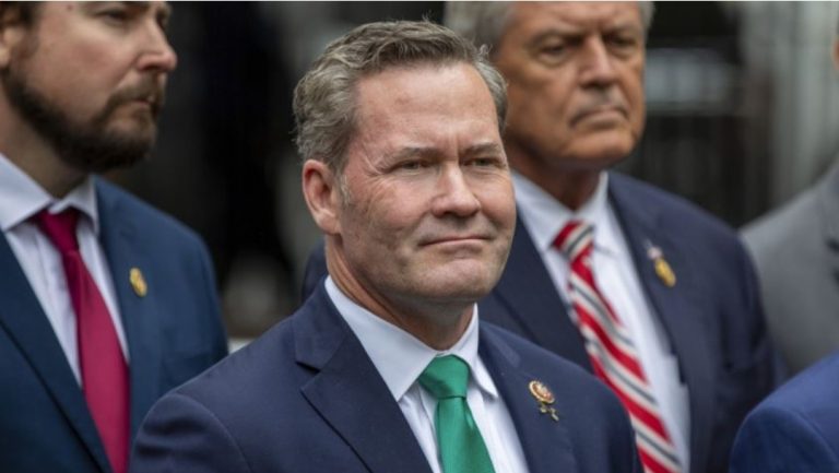 Waltz: SHBA do t’i kërkojë Rusisë të kthejë fëmijët e rrëmbyer në Ukrainë