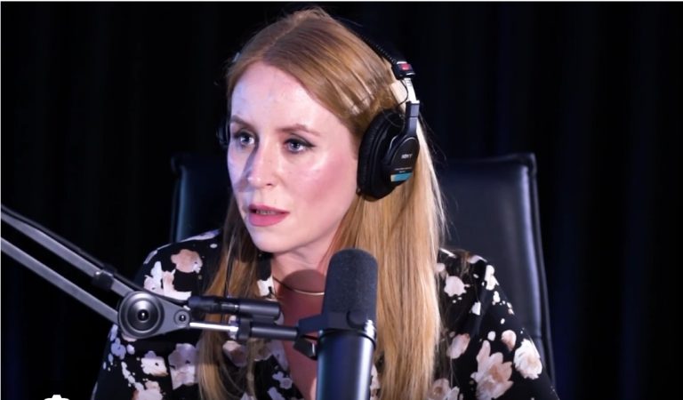 “Piva 2 teke raki dhe ngatërrova biletën”, historia e anglezes që ateroi aksidentalisht në Shqipëri