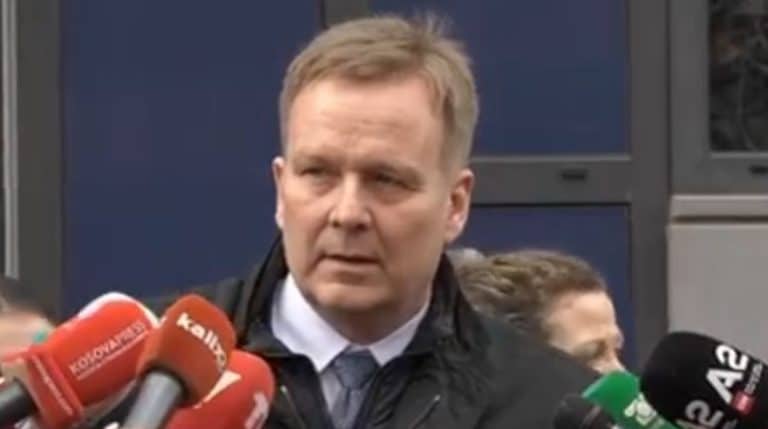 Pas vizitave në Kosovë dhe Serbi, Sorensen shkon në NATO