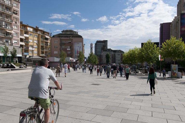 Raporti 2025: Pse shqiptarët janë më të palumturit në rajon dhe Kosova më e lumtura