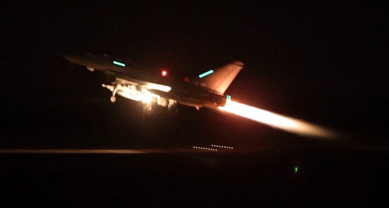 SHBA-ja kryen sulme në Jemen, rebelët Huthi raportojnë për të paktën 20 viktima
