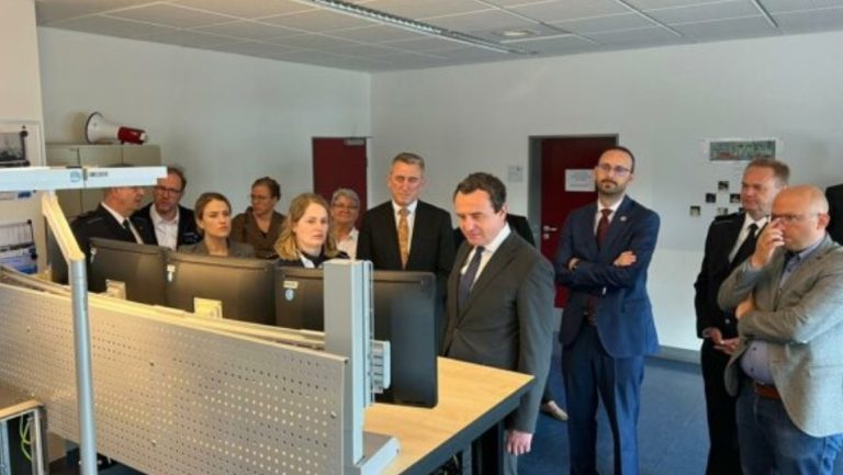 Ambasada Gjermane: Skanerët me rreze X për pikat kufitare me Serbinë pritet t’i vijnë Kosovës në tre-mujorin e parë të 2026-ës