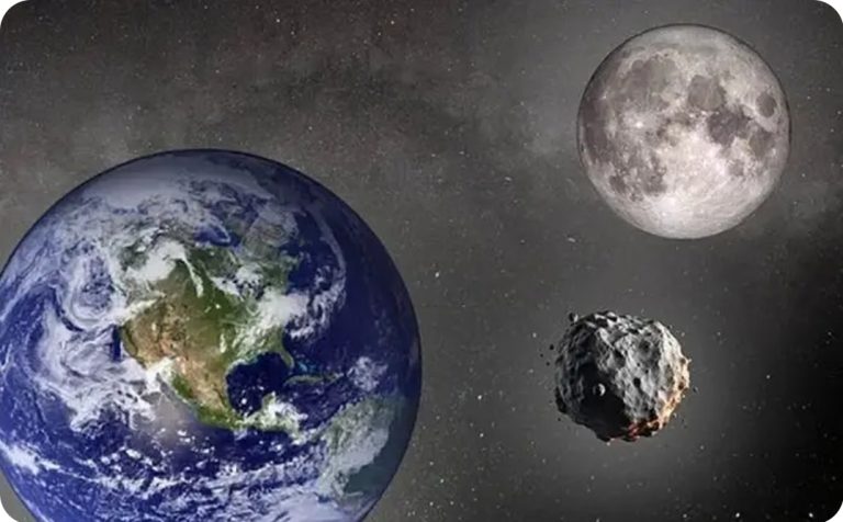 Hëna në rrezik, mund të goditet nga asteroidi që ishte nisur drejt Tokës