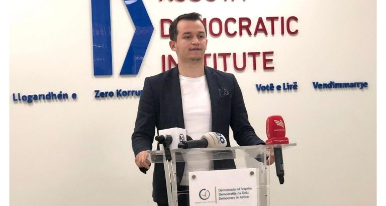 Refuzimi i Abdixhikut për takim me Kurtin, Cakolli: Ky pozicion nuk është qëndrim, është bllokim
