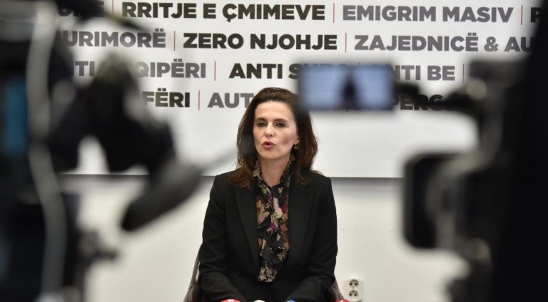 Çitaku: Të hënën vendosim nëse ia votojmë VV-së kryeparlamentarin