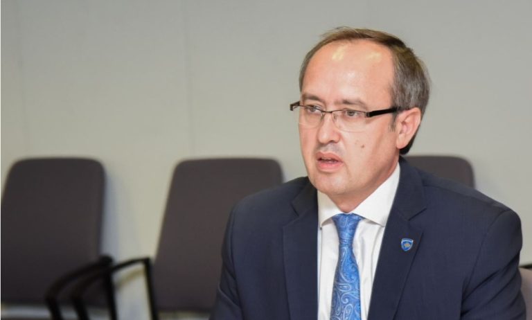 Hoti: Përgjegjësi kryesor për rezultatin zgjedhor është Abdixhiku