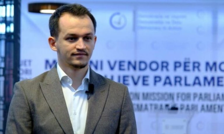 Cakolli: Nëse seanca dështon 3-4 herë radhazi, opozita mund t’i drejtohet Kushtetueses