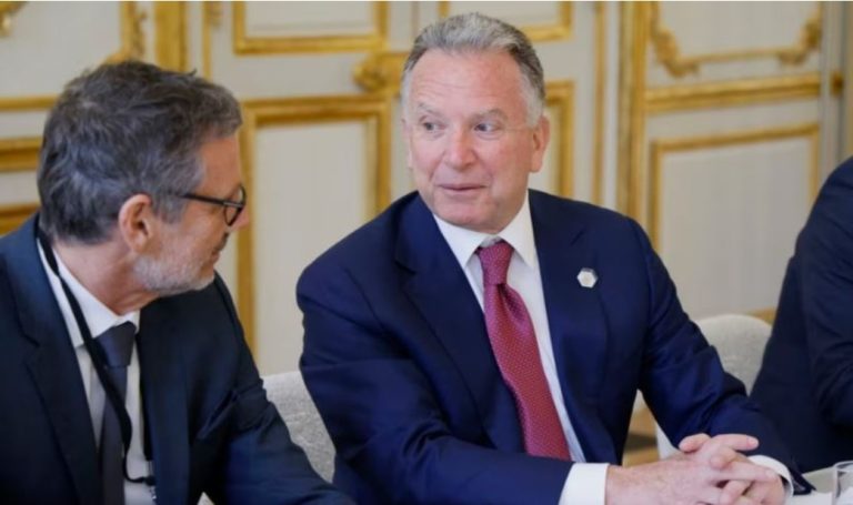 Liderë të lartë ukrainas, evropianë dhe amerikanë takohen në Paris