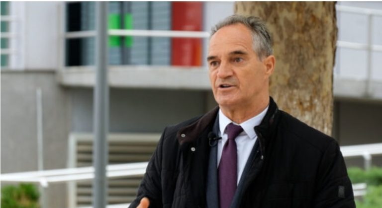Hasani thirrje VV-së: Reflektoni, propozojeni për kryeparlamentar një kandidat që është i afërt e i dashur