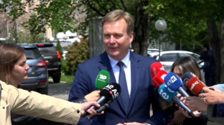 Sorensen në Prishtinë: Është një vizitë normale, jam i lumtur që jam këtu