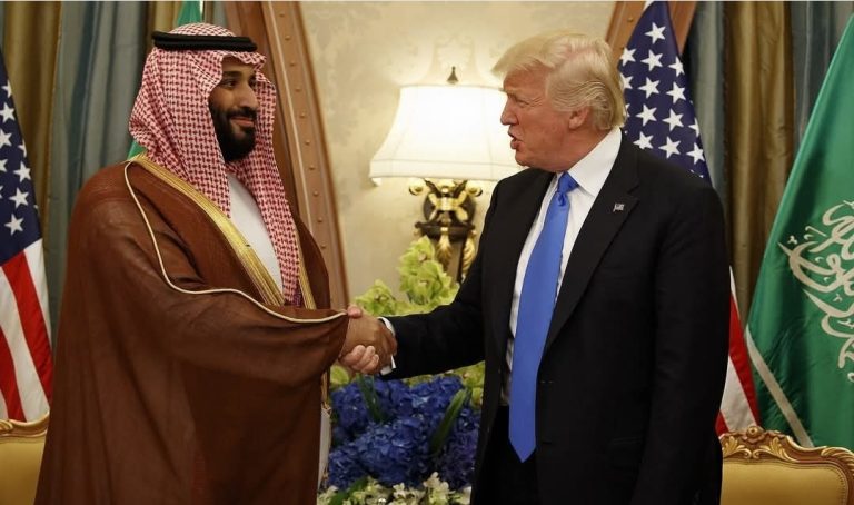 “Reuters”: Trumpi pritet t’i ofrojë Arabisë Saudite pako armësh prej mbi 100 miliardë dollarësh
