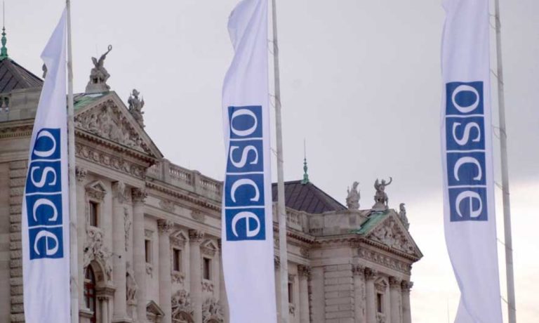 OSBE: Mbyllja e institucioneve paralele serbe pa alternativa rrezikon tensione, të trajtohen në dialogun e Brukselit