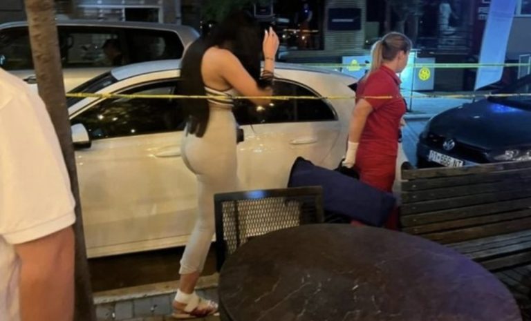22-vjeçarja në gjendje të dehur i dëmton lokalin, babë e bir fillojnë e grushtojnë!