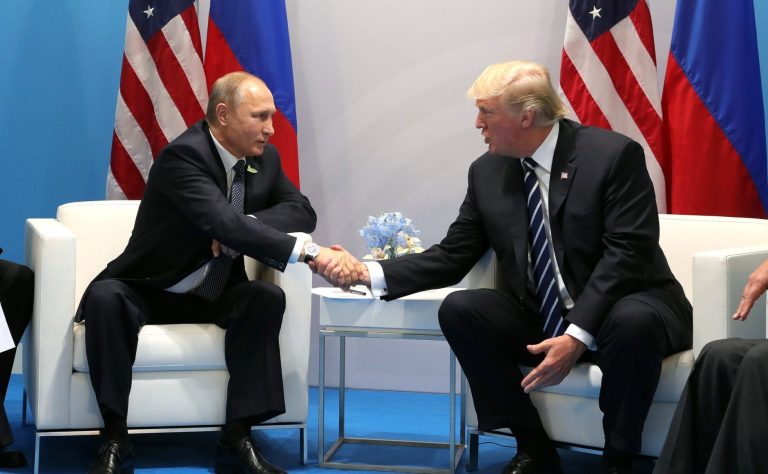 Trump i bën thirrje Putinit t’i jap fund luftës: Vepro më shpejt