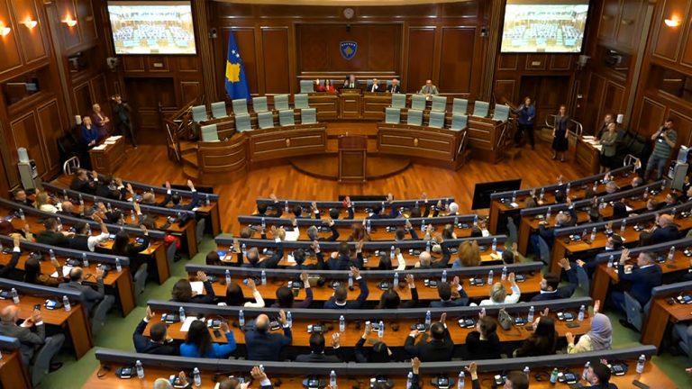 Me në fund votohet raporti i komisionit për verifikimin e mandateve