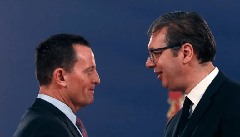 Vuçiç ndërpreu vizitën në SHBA, reagon Grenell