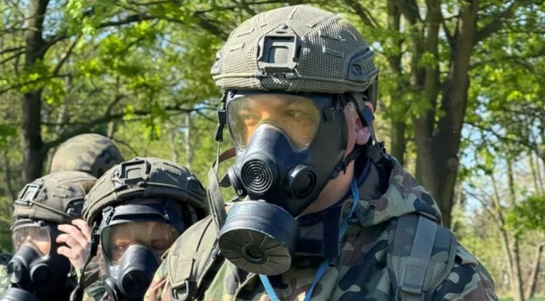 Si po përgatiten polakët për një pushtim nga Rusia