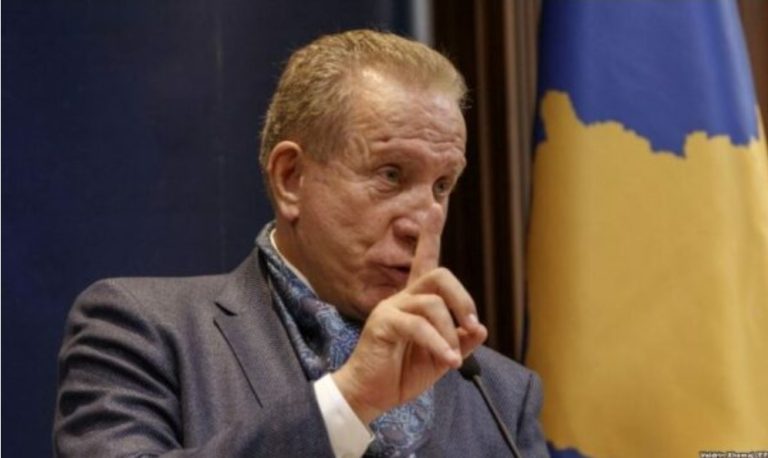 Pacolli thotë se deputetët që bllokojnë punën e Kuvendit, nuk duhet të marrin meditje