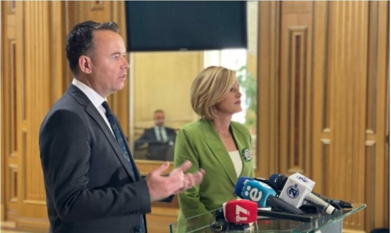 Kusari Lila: Partitë opozitare po bëjnë propagandë