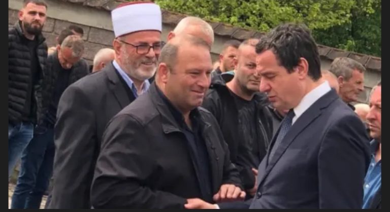 Shoku i burgut e kritikon ashpër Kurtin: Dje e harrove Qyshkun ku ranë rreth 100 dëshmorë, vjet nënat e tyre ta puthnin dorën