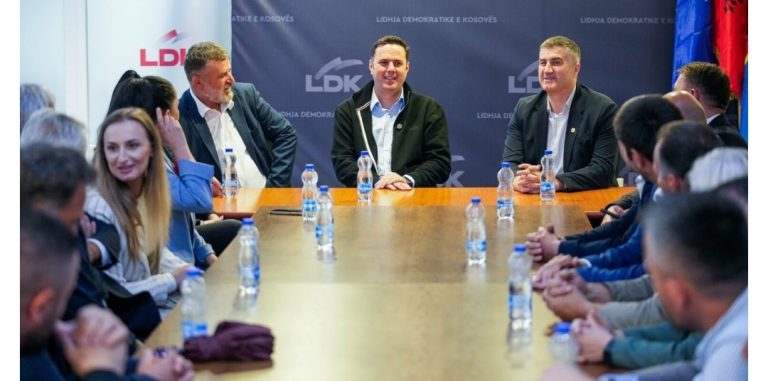 Blerim Kuqi rikthehet në LDK, Abdixhiku ftesë të gjithëve: Mos u ankoni, ejani ndihmoni
