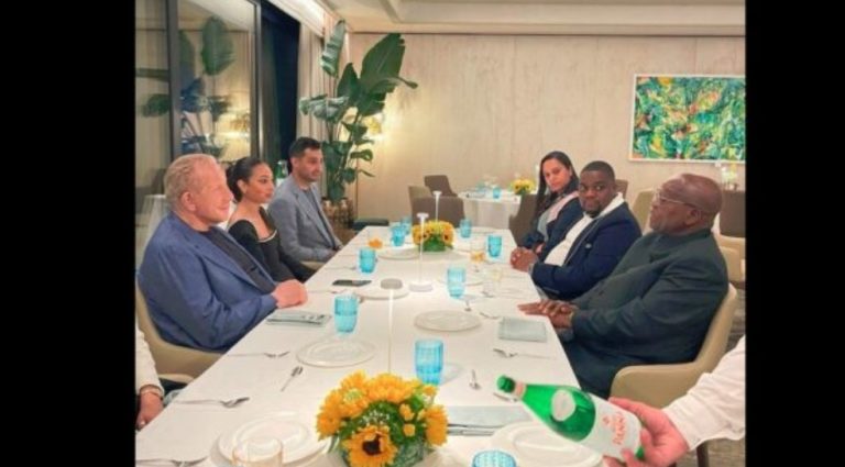 Pacolli e pret në shtëpinë e tij në Lugano ish-presidentin e Afrikës së Jugut