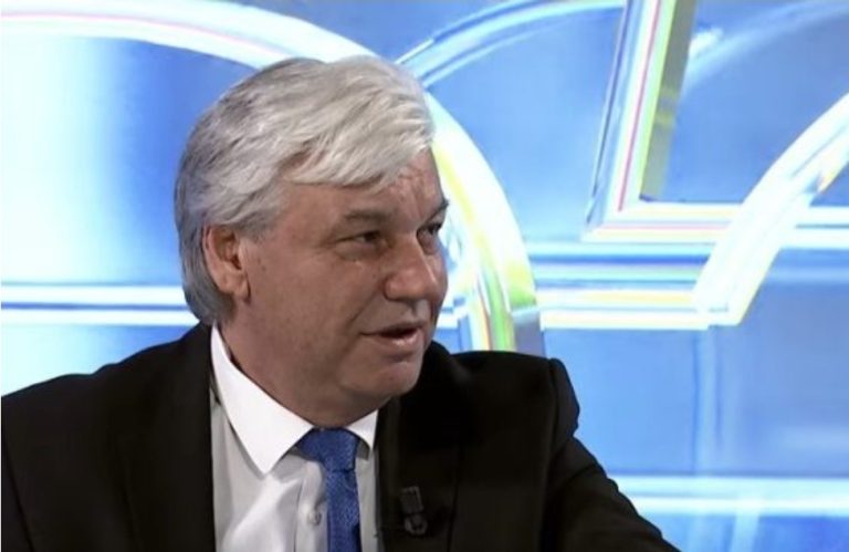 Kryeziu kritik: Vendimi i Gjykatës Kushtetuese nuk ofron qartësi, por shkelje të Kushtetutës