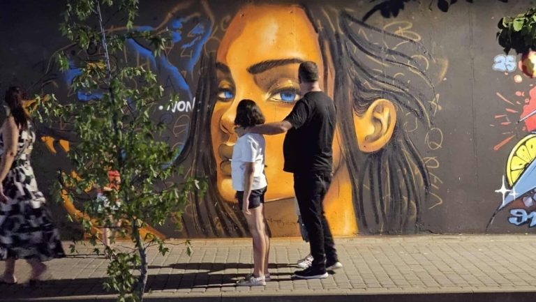 Rruga B në Prishtinë shndërrohet në galeri arti për “Meeting of Styles Kosova 2025”