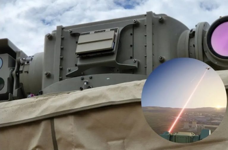 Epoka e re e luftës po fillon: Arma që qëllon me dritë është përgjigja ndaj sulmeve me grupe dronësh