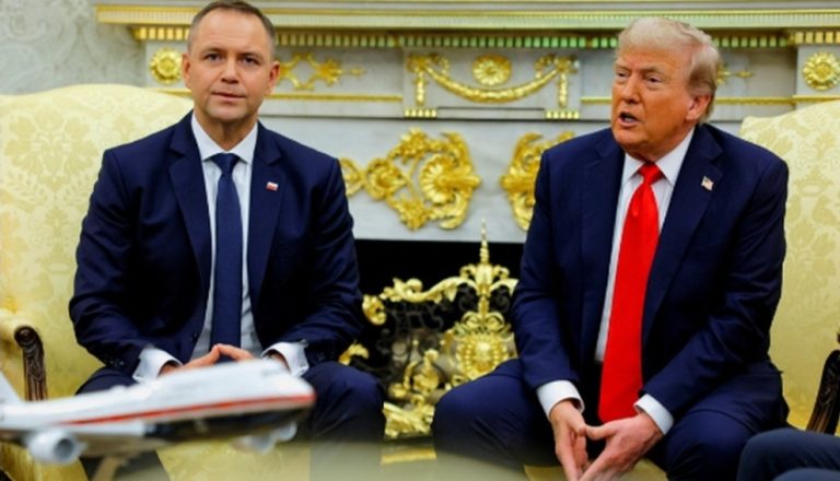 “Do të shihni gjëra që do të ndodhin”- Trump paralajmëron veprime kundër Rusisë nëse Putin nuk ‘bindet’