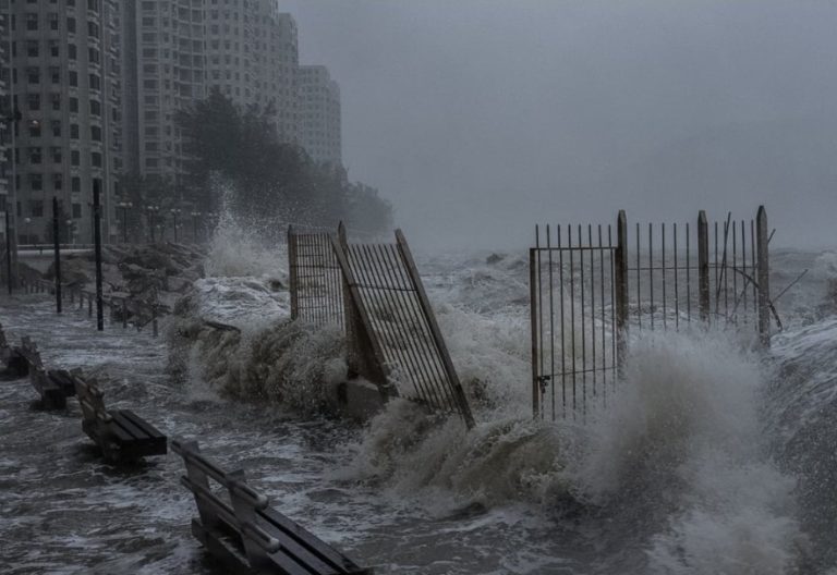 Bilanci tragjik i stuhisë: 14 të vdekur e qindra të zhdukur në Tajvan, Kina evakuon 2 milionë banorë