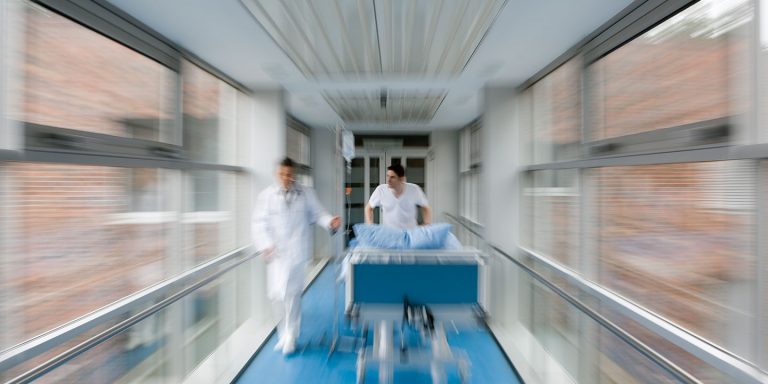 E burgosura 33 vjecare vdes në spital, çfarë thuhet në njoftimin e policisë