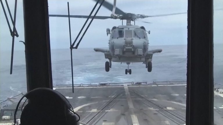 Përplasje misterioze, aeroplanmbajtësja amerikane humbet avionin luftarak brenda 30 minutash